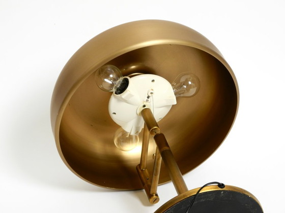 Image 1 of Straordinaria lampada da tavolo XXL in ottone di Staff del 1960 con snodo girevole