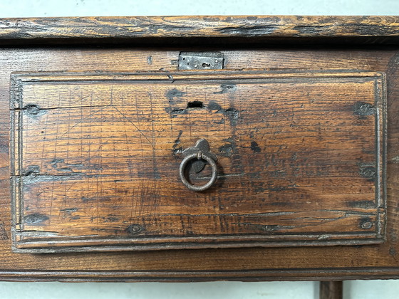 Image 1 of Antigua mesa auxiliar española - Siglo XIX