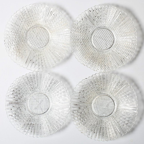 Image 1 of Servizio da tè in vetro trasparente di metà secolo / Decorazione con taglio a diamante / 4 tazze + 4 piattini / Italia / Anni '6