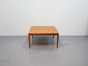 Vintage Coffee table / teak veneer / square / Sweden (photo 2 of 5)