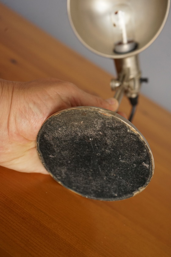 Image 1 of Vintage verstelbare industriële bureaulamp. 1930s