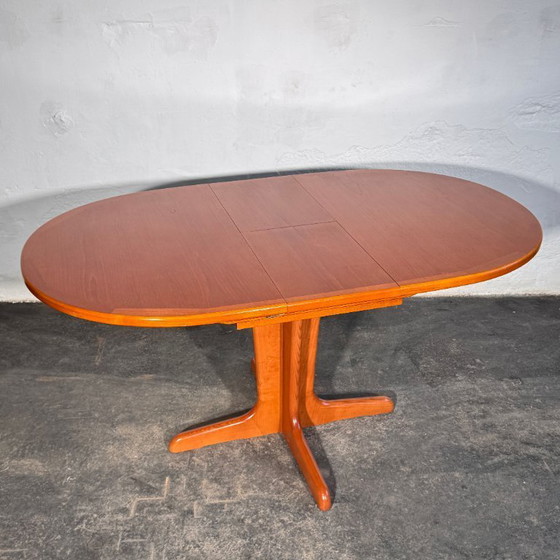Image 1 of British Oval Extendable Teak Dining Table, 1960s