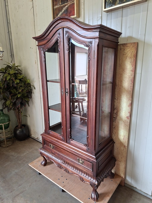 Klassiek mahoniehouten vitrinekast, servieskast, wijnkast, boekenkast afm. 98x46cm en 190cm hoog.