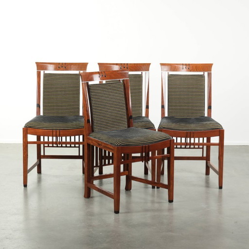 4 x Art Deco design Schuitema eetkamerstoel met houten frame en luxe stoffen bekleding uit de Decoforma serie