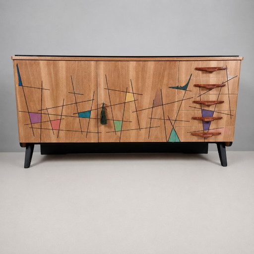 Vintage commode van Tatra, jaren 70. – dressoirs, Wood