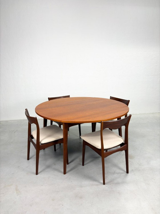 Round Milan Dining Table by Louis van Teeffelen – Wood (photo 3 of 19)