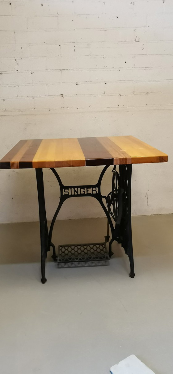 Image 1 of Chanteuse de table de bistro