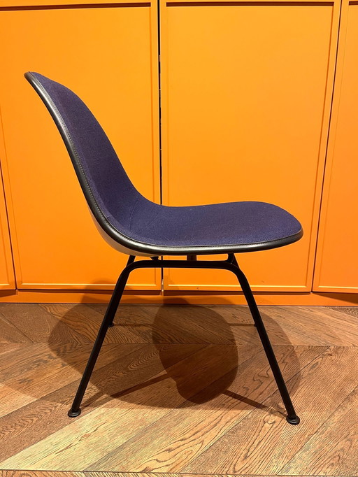 2 Eames Side Chair, 4-Leg Base low