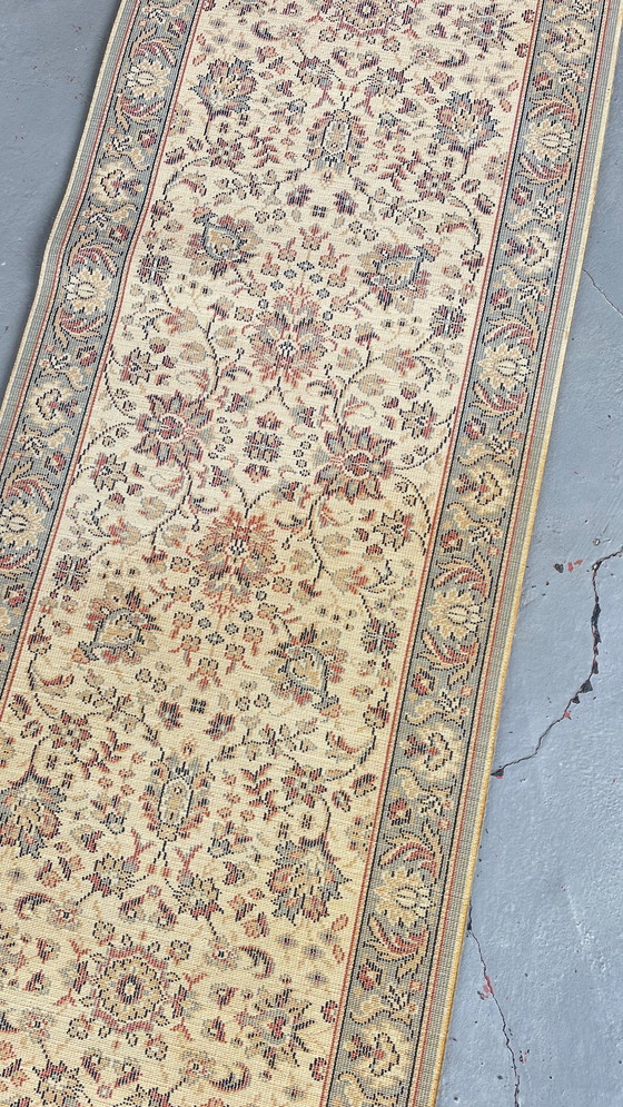 Image 1 of Tapis de couloir Beige Gris-Bleu vintage