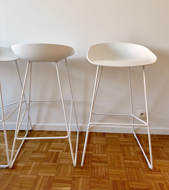 Image 1 of HAY AAS38 – 5 sgabelli da bar di design (75 cm) – Bianco