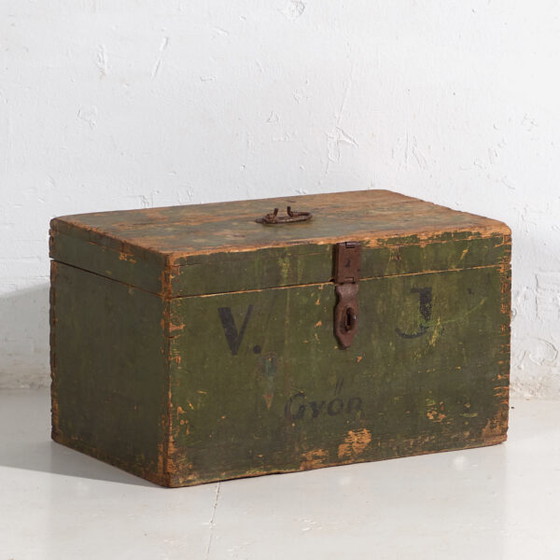 Petit coffre ancien vert (c.1920) #4 – Armoires de rangement, Rustic (photo 5 of 28)