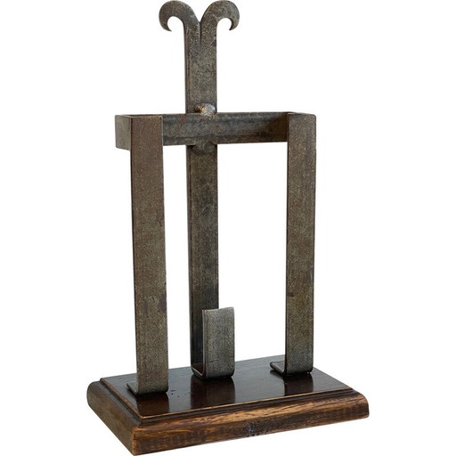 Accesorio de chimenea vintage en acero y madera maciza