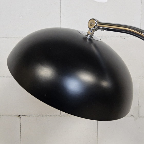 Image 1 of Vintage zwarte Bauhaus Herman Busquet - Hala - bureaulamp model 144 / mid century modern tafellamp 