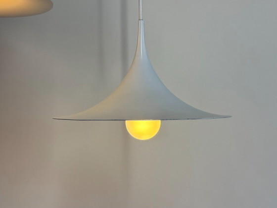 Image 1 of 2 lámparas colgantes con forma de sombrero de bruja de Fog and Morup