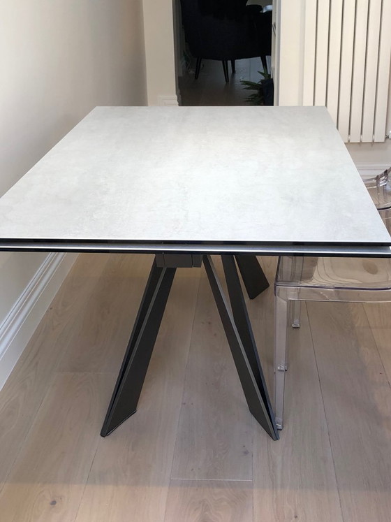 Image 1 of Roche Bobois Sigarentafel