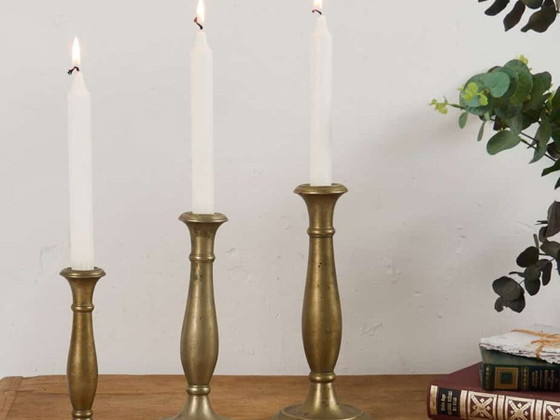 Portacandele antico in metallo e ottone (c.1900). Set di 3 pezzi. – Brass, Rustic (photo 2 of 9)