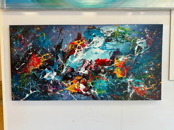 Image 1 of Universum