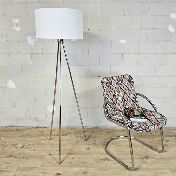 Image 1 of Zuiver tripod floor lamp white fabric shade chrome leg / tripod lamp / dutch design floorlight