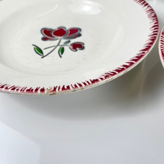 Image 1 of Set of 6 porcelain soup plates, Badonviller, red flower, 1950