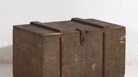 Petit coffre ancien vert olive (c.1920) #26 – Commodes, Rustic (photo 3 of 34)