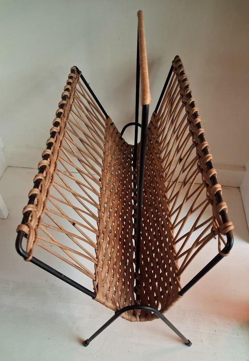 Reading rack, j60, rattan, metal.