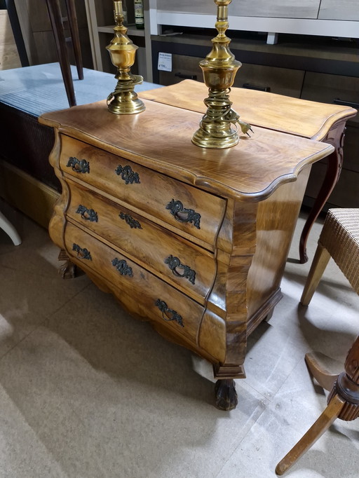 Chest of drawers Belly