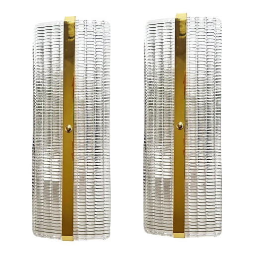 Set van 2 moderne rechthoekige wandlampen van goudkleurig Murano-glas met strass-steentjes.