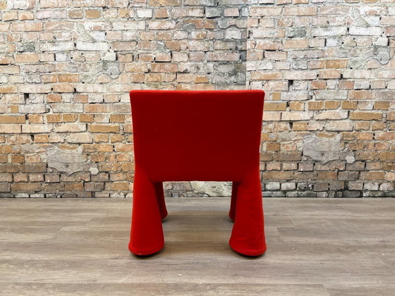 Image 1 of Moooi VIP Chair red