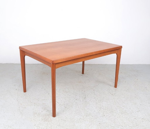 Table de salle à manger Henning Kjaernulf, design danois, années 1960