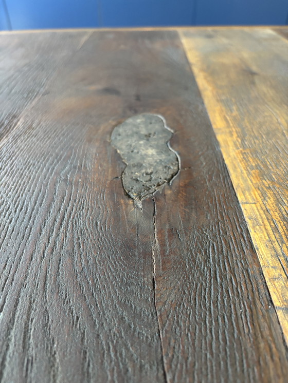 Image 1 of Table de salle à manger industrielle unique