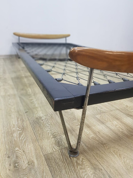 Bed by Fred Ruf for Wohnbedarf, Switzerland, 1950s. – Mattresses and bed bases, Chrome (photo 22 of 23)