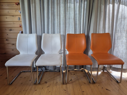 4x dining chair model Luna by Bree's New World