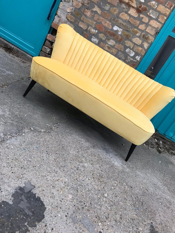 Gelbes Club Sofa, 1960er – Sofagarnitur (photo 2 of 3)