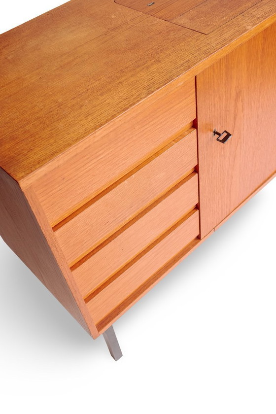 Image 1 of Credenza vintage con cassetti e anta