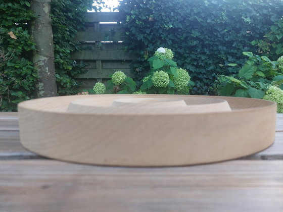 Handgedraaide Ronde Houten Schaal Met Ringen Dia 40 Cm – Schalen, Wood (photo 4 of 5)