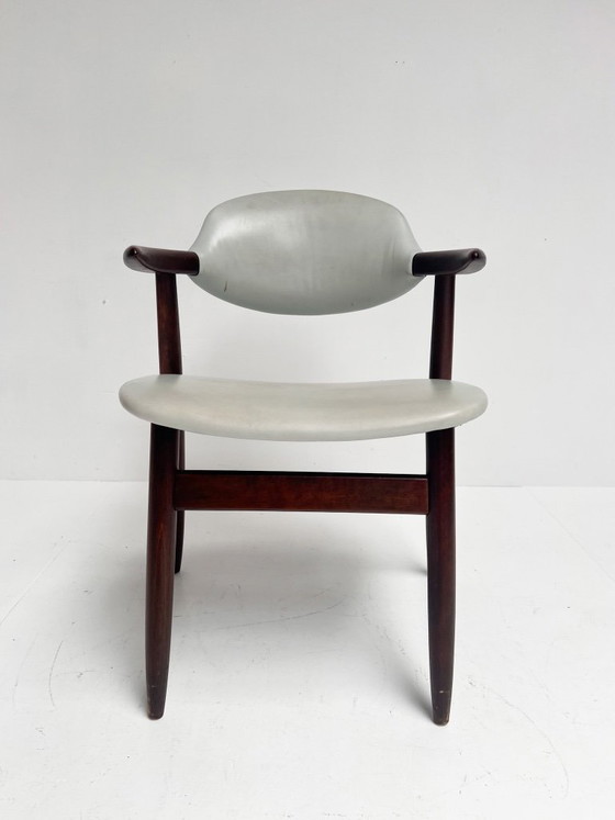 Image 1 of Silla de cuero gris con forma de cuerno de vaca, década de 1970.