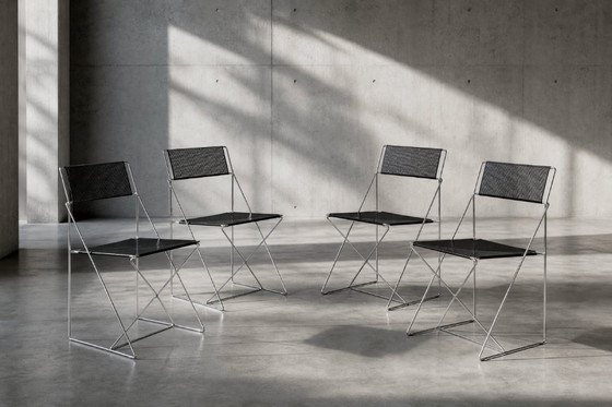 Image 1 of Vintage minimalistische metalen X-Line stoelen van Niels Jørgen Haugesen voor Hybodan, jaren 70, set van 4