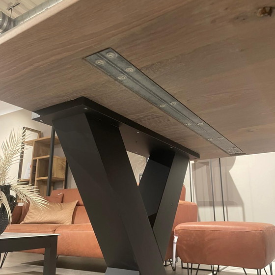 Image 1 of Eetkamertafel Back