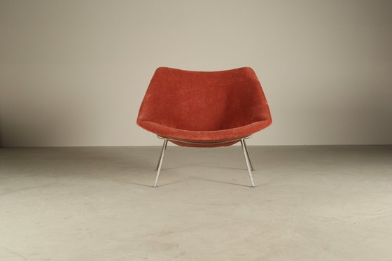 Image 1 of Pierre Paulin for Artifort — F156 “Little Oyster” chair