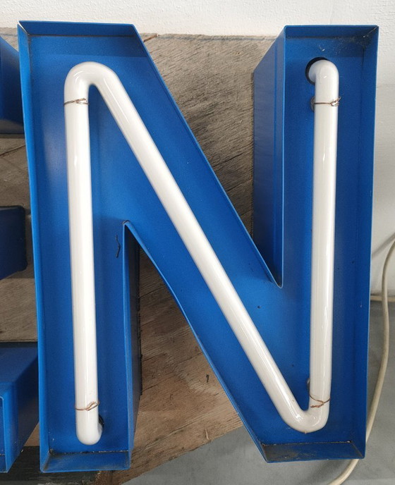 Image 1 of Lettere pubblicitarie luminose al neon vintage (set completo)