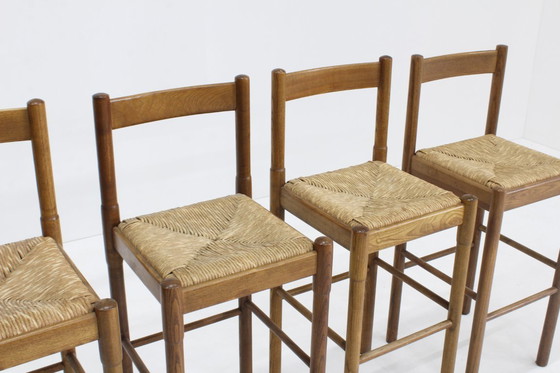 Image 1 of Vintage Vico Magistretti barkrukken set van essenhout en stro, Italië