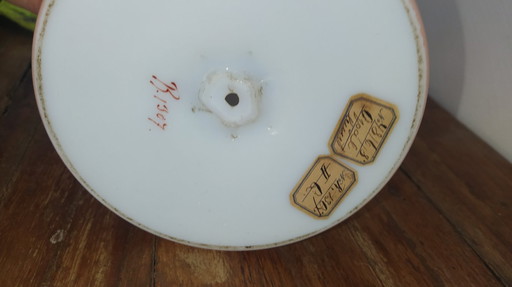 Paire lampe à pétrole opaline