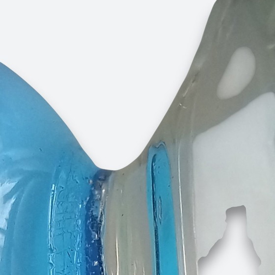 Image 1 of Mid-century studio art glass vaas – opaline cased glass – turquoise – mondgeblazen – Europa (2e helft 20e eeuw)