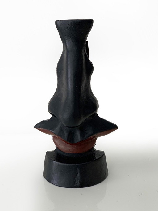 Salvador Dalí Die Nase, Nasenbrillenhalter