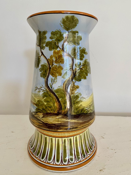 Image 1 of Vase ancien peint à la main