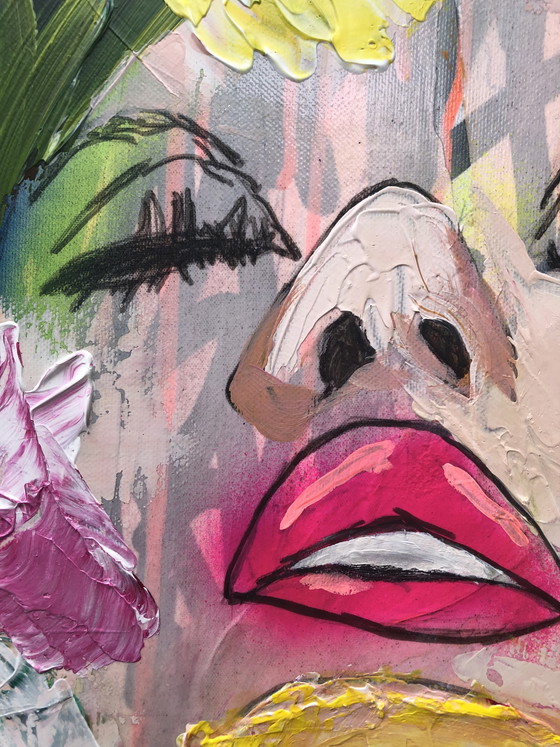 Image 1 of Lilian Frohn - abstract vrouwenportret met bloemen 