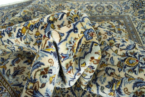 Image 1 of Kashan oriental rug - Hand-knotted from fine cork wool - 210 x 140 cm