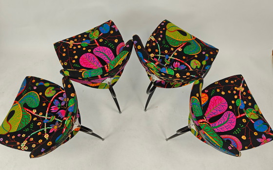 Lande Tripode contro Josef Frank Teheran – Sedie da pranzo, Metal, Textile (photo 5 of 9)