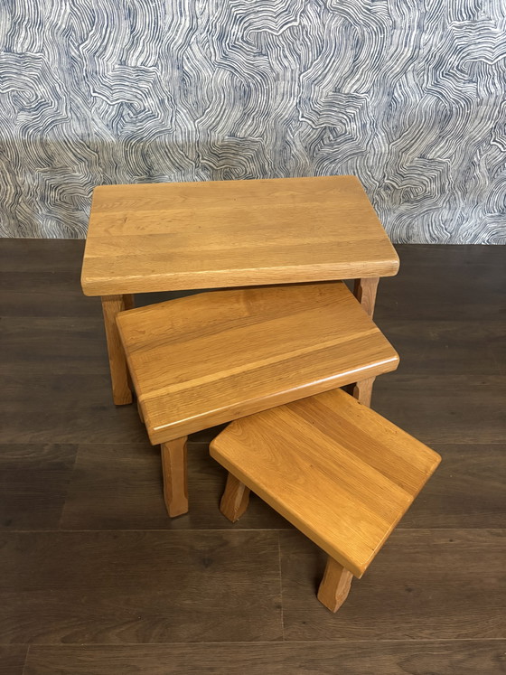 Tables gigognes en chêne, Mid-Century – Tables d'appoint, Wood (photo 5 of 5)
