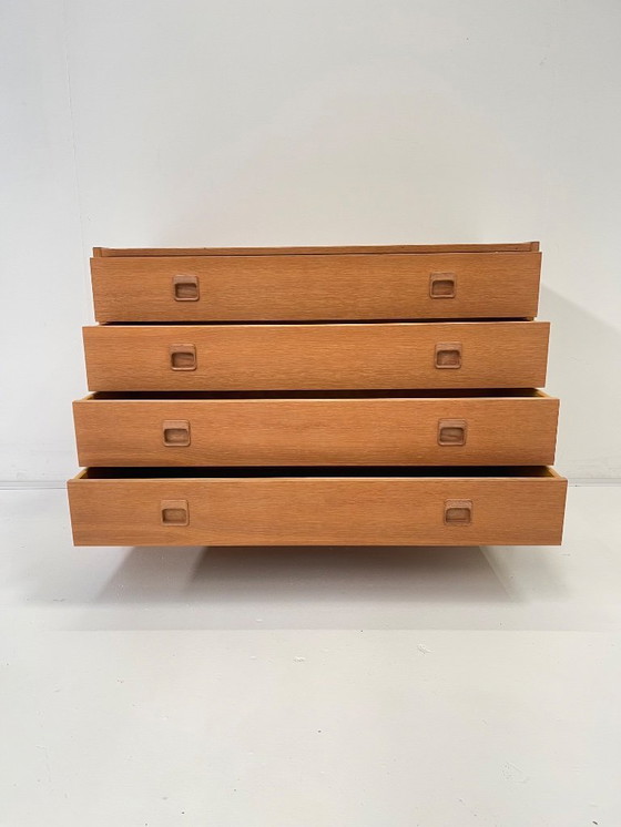 Image 1 of Commode vintage au design danois par Poul Hundevad